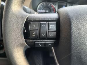 Toyota Hilux 2.4GD-6 double cab 4x4 Raider auto - Image 9
