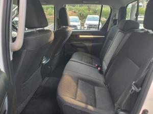 Toyota Hilux 2.4GD-6 double cab 4x4 Raider auto - Image 15