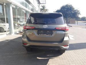 Toyota Fortuner 2.8GD-6 Raised Body automatic - Image 5