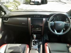 Toyota Fortuner 2.8GD-6 Raised Body automatic - Image 6
