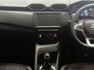 Nissan Magnite 1.0 Visia - Image 7