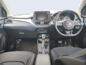 Toyota Starlet 1.5 Xs automatic - Image 6