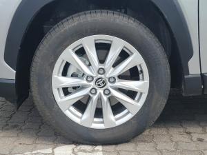 Toyota Corolla Cross 1.8 XS - Image 11