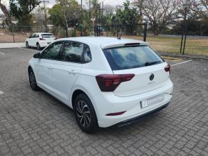 Volkswagen Polo 1.0 TSI Life - Image 13