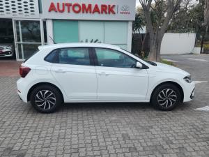 Volkswagen Polo 1.0 TSI Life - Image 3