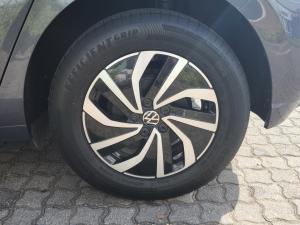 Volkswagen Polo 1.0 TSI Life - Image 11