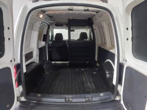 Volkswagen Caddy 1.6 panel van - Image 5