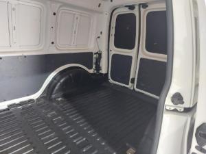 Volkswagen Caddy 1.6 panel van - Image 8