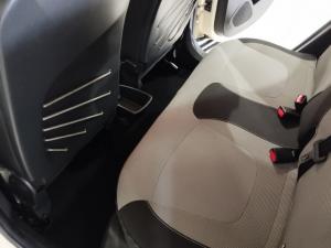 Renault Captur 88kW turbo Dynamique auto - Image 8