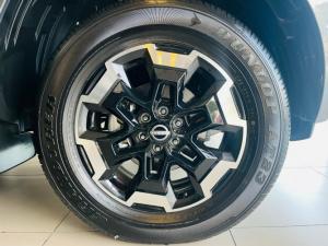 Nissan Navara 2.5DDTi double cab LE 4x4 - Image 11