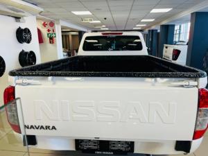 Nissan Navara 2.5DDTi single cab XE - Image 7