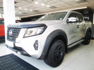 Nissan Navara 2.5DDTi double cab LE Plus 4x4 - Image 1