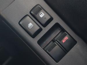 Isuzu D-Max 250 4x4 Hi-Ride - Image 24