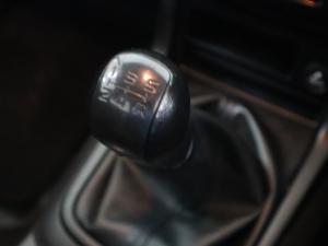 Isuzu D-Max 250 4x4 Hi-Ride - Image 9