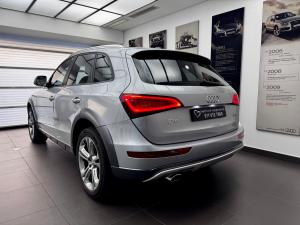 Audi Q5 2.0TDI S quattro auto - Image 5