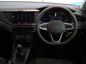 Volkswagen Polo hatch 1.0TSI - Image 11