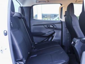Isuzu D-Max 1.9TD double cab L auto - Image 11