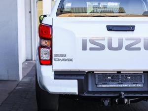 Isuzu D-Max 1.9TD double cab L auto - Image 7