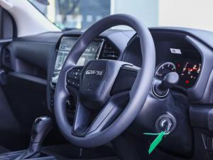Isuzu D-Max 1.9TD double cab L auto - Image 9
