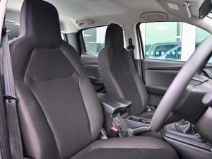 Isuzu D-Max 1.9TD double cab L manual - Image 14