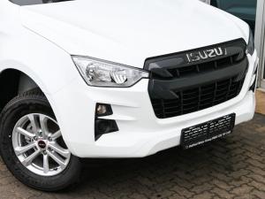Isuzu D-Max 1.9TD double cab L manual - Image 4