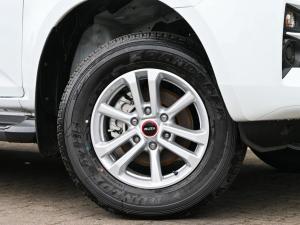 Isuzu D-Max 1.9TD double cab L manual - Image 6
