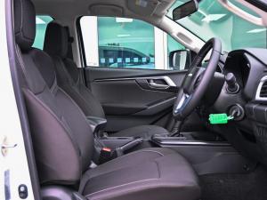 Isuzu D-Max 1.9TD double cab LS auto - Image 12