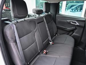 Isuzu D-Max 1.9TD double cab LS auto - Image 20