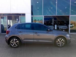 Volkswagen Polo hatch 1.0TSI Comfortline - Image 3