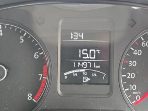 Volkswagen Polo Vivo hatch 1.6 Highline - Image 12