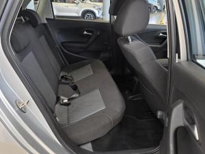 Volkswagen Polo Vivo hatch 1.6 Highline - Image 14