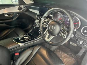 Mercedes-Benz C-Class C180 - Image 12