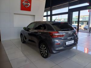 Suzuki Baleno 1.5 GLX manual - Image 4
