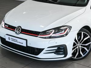 Volkswagen Golf GTI - Image 5