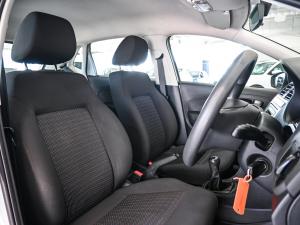 Volkswagen Polo Vivo hatch 1.4 Trendline - Image 13