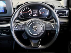 Suzuki Swift 1.2 GL+ manual - Image 8