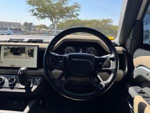 Land Rover Defender 110 D300 X-Dynamic HSE - Image 8