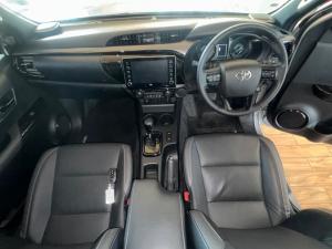 Toyota Hilux 2.8GD-6 48V double cab Legend - Image 15