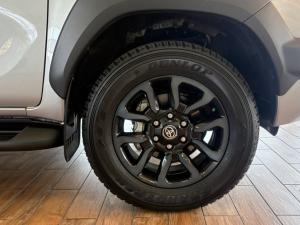 Toyota Hilux 2.8GD-6 48V double cab Legend - Image 9