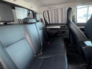 Toyota Hilux 2.4GD-6 double cab SR - Image 11