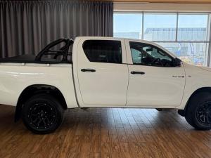 Toyota Hilux 2.4GD-6 double cab SR - Image 8