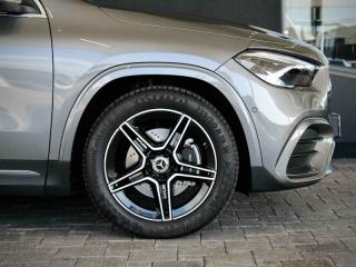 Mercedes-Benz GLA GLA200 Progressive