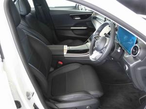 Mercedes-Benz C-Class C220d Avantgarde - Image 10