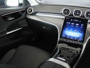 Mercedes-Benz C-Class C220d Avantgarde - Image 13