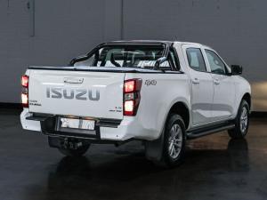 Isuzu D-Max 3.0TD double cab LS 4x4 auto - Image 5