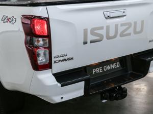 Isuzu D-Max 3.0TD double cab LS 4x4 auto - Image 8
