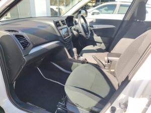 Toyota Urban Cruiser 1.5 XR - Image 7