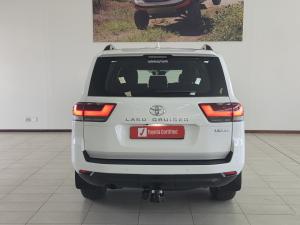 Toyota Land Cruiser 300 3.3D GX-R - Image 5
