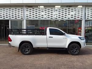 Toyota Hilux 2.4GD-6 single cab 4x4 Raider auto - Image 3