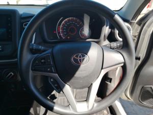 Toyota Vitz 1.0 XR auto - Image 8
